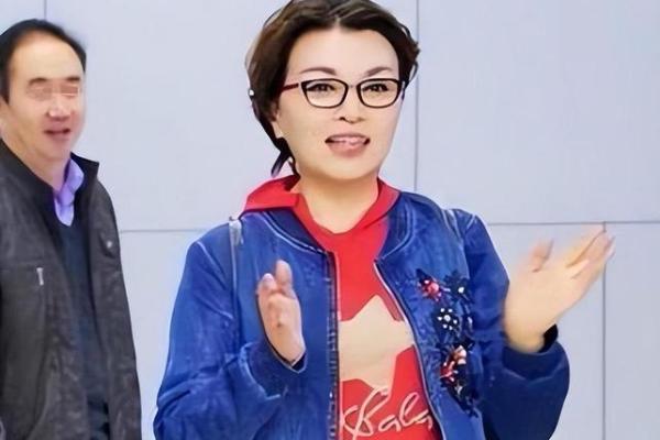 主持人八字 主持人八字