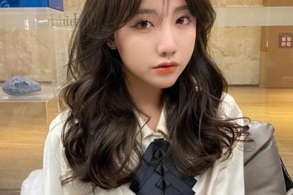 八字水太旺的女人,八字水偏旺的女人 八字水太旺的女人,八字水偏旺的女人