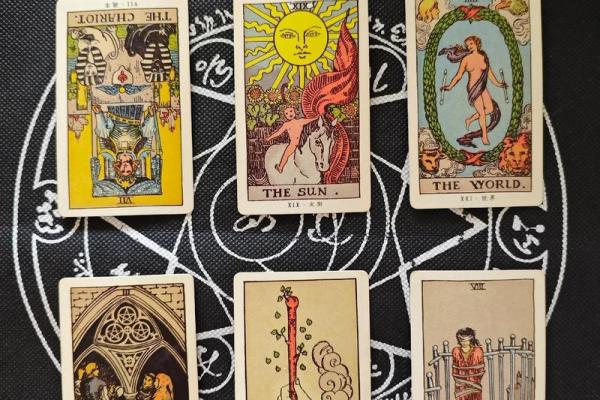 塔罗测试：十月你会遇到啥好运？