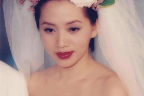 梅艳芳八字算命