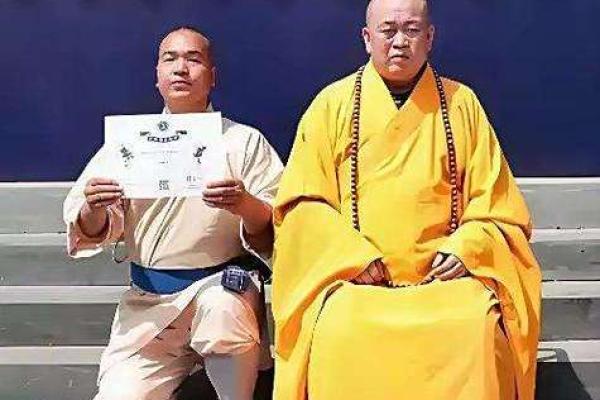 僧人街边算命的是谁